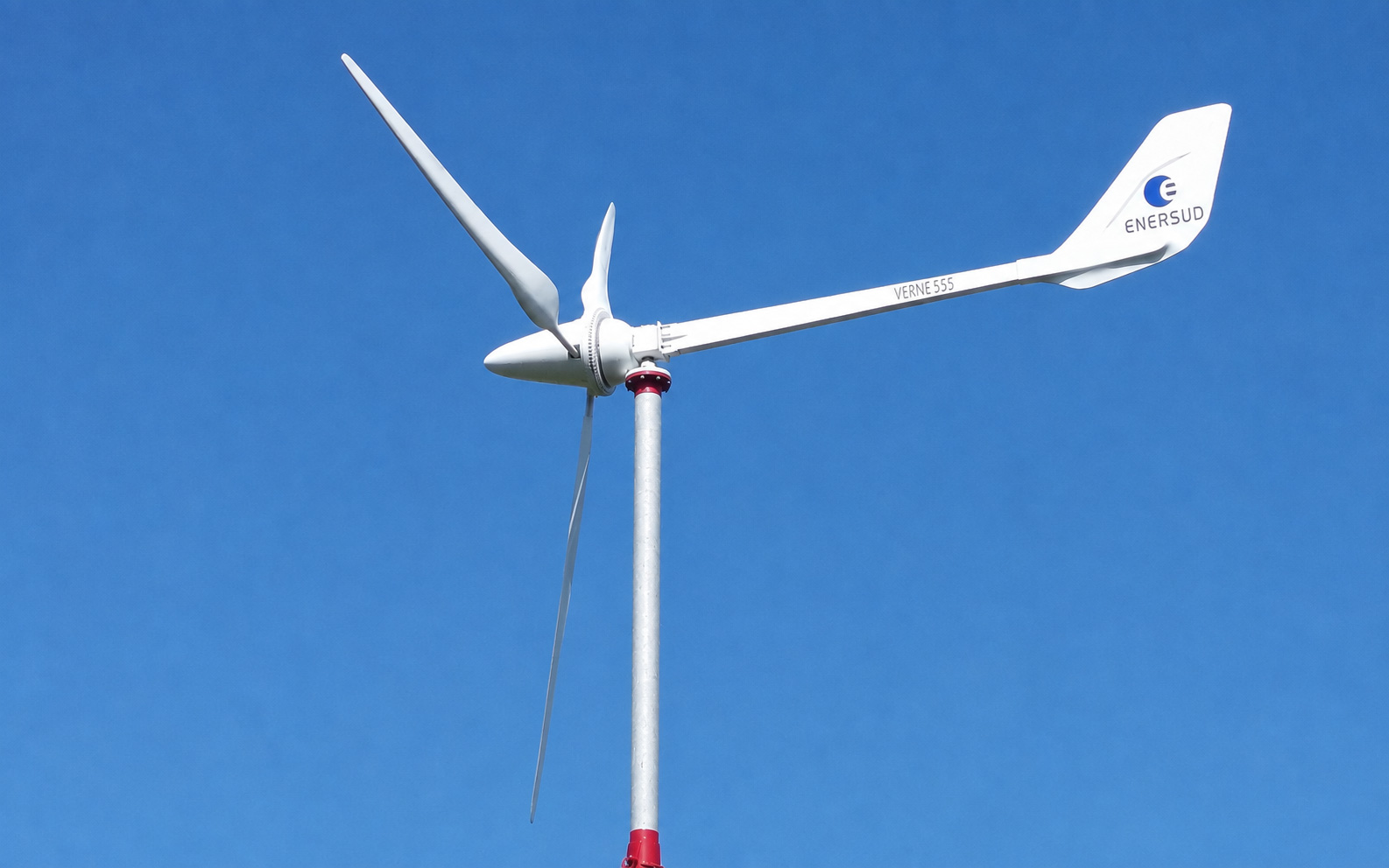 Turbina eólica Verne 555 aplicada a um projeto de geração de energia renovável